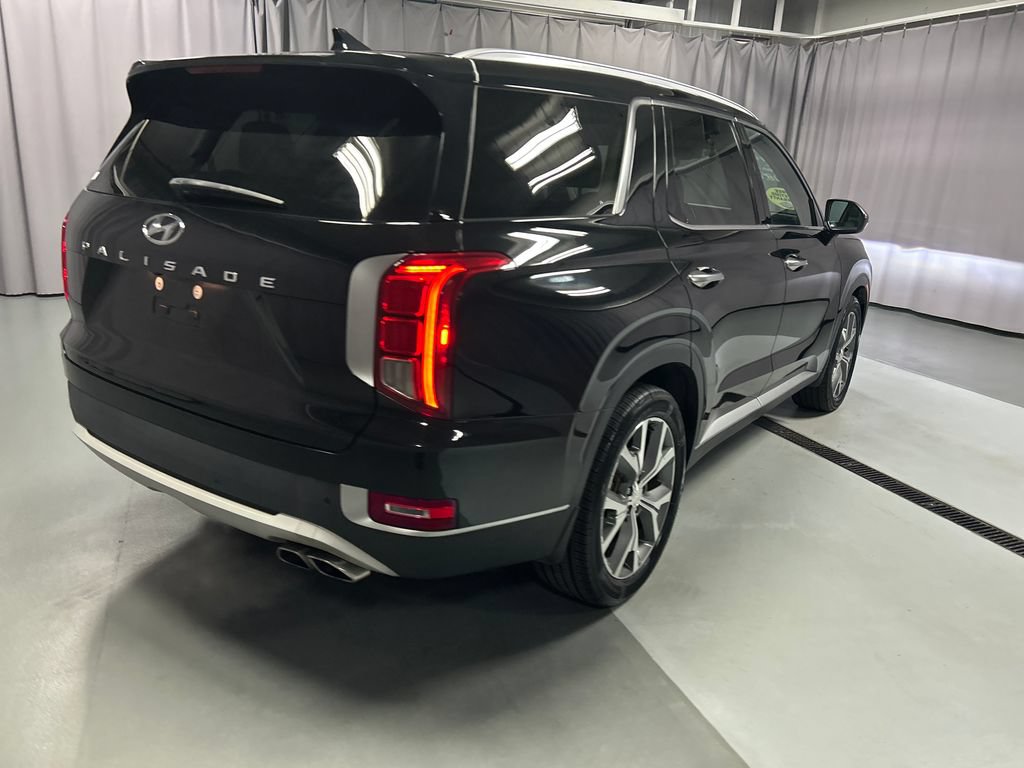Used 2022 Hyundai Palisade SEL w/ Premium Package FWD image 7