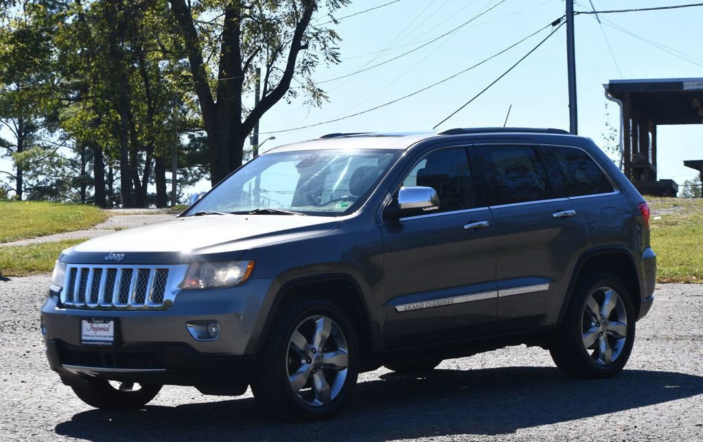 Used 2012 Jeep Grand Cherokee Overland image 3