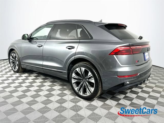 Used 2025 Audi Q8 Prestige image 5