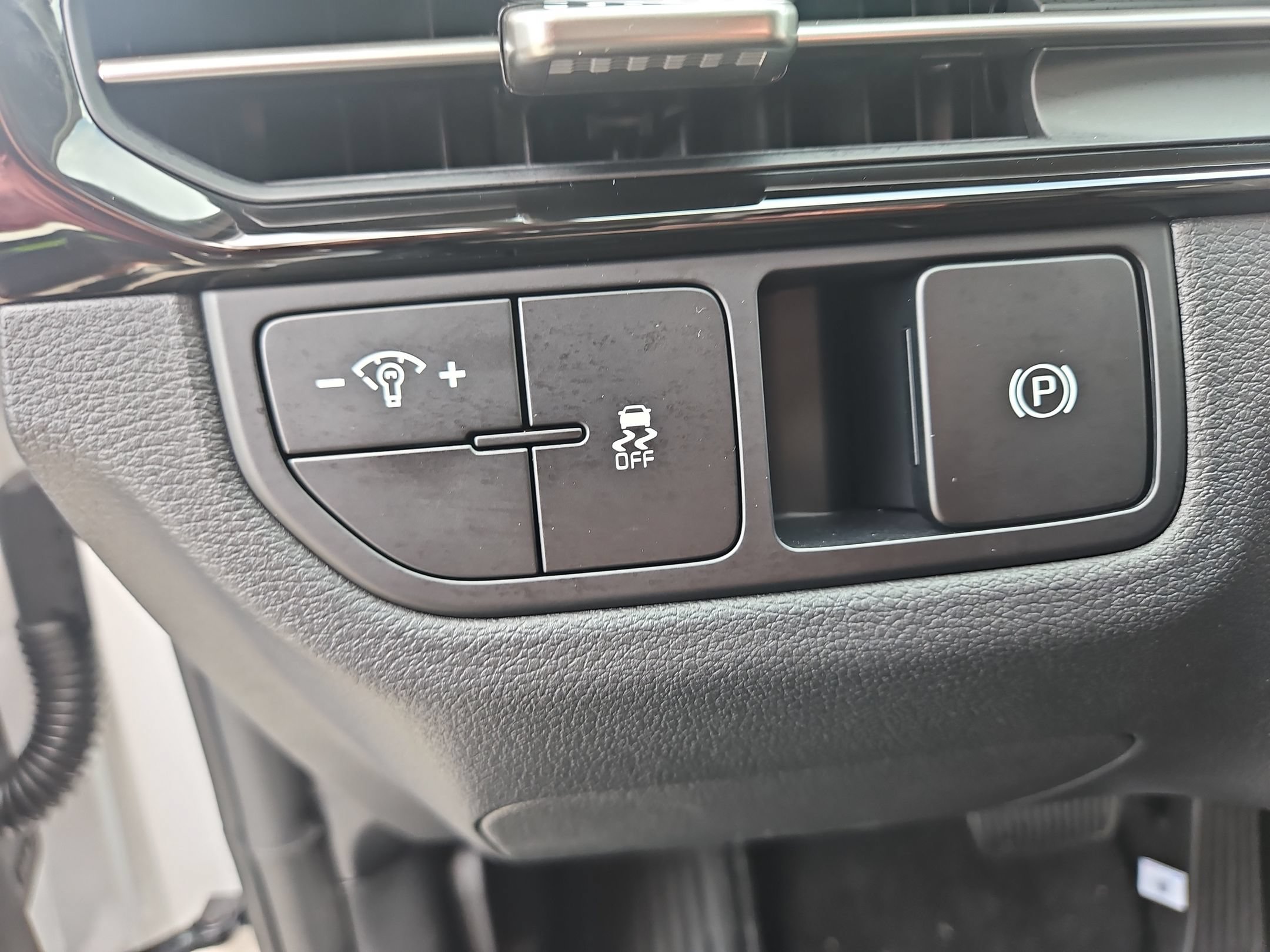 New 2026 Kia Sportage LX FWD image 20