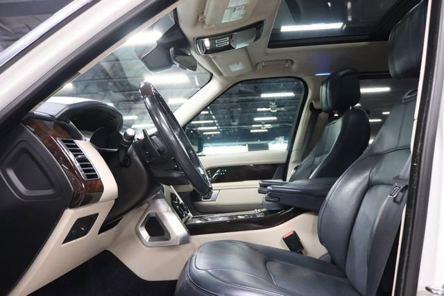 Used 2019 Land Rover Range Rover Long Wheelbase Supercharged image 10