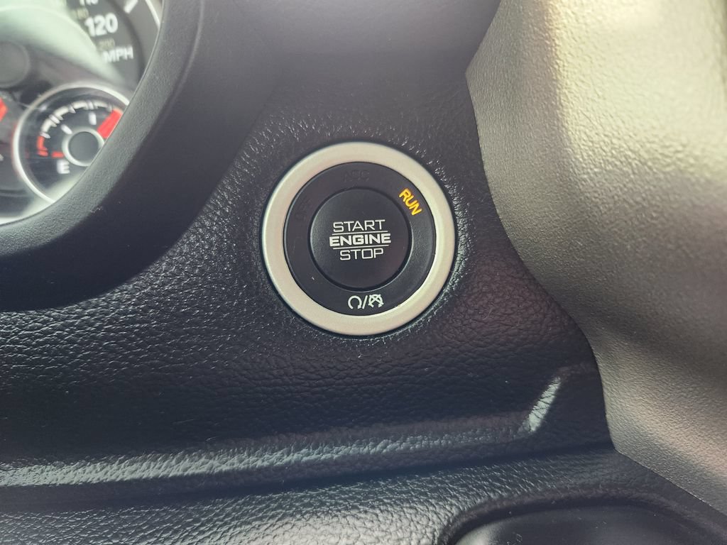 Used 2021 RAM 1500 Laramie AWD/4WD image 19