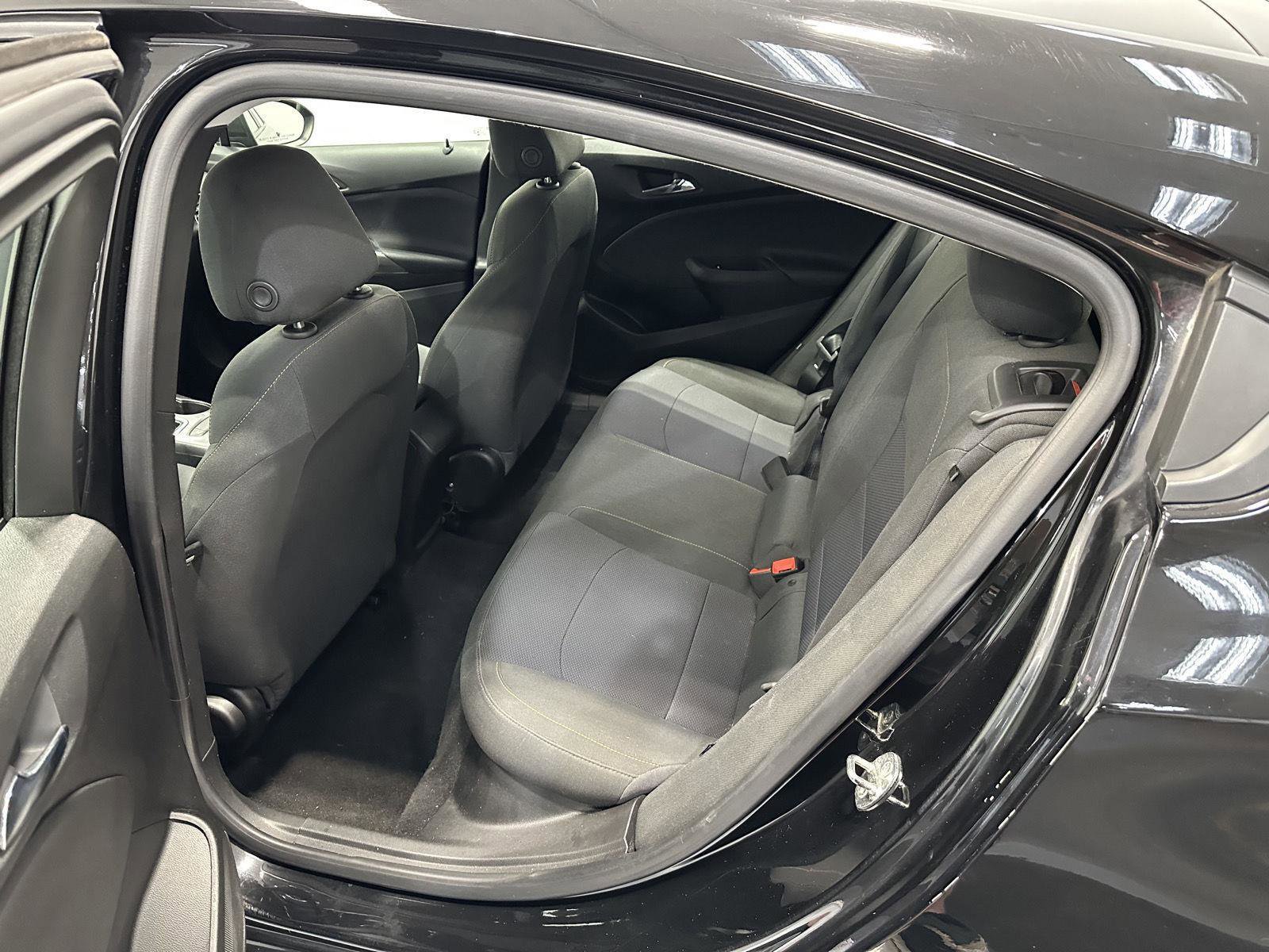 Used 2019 Chevrolet Cruze LS w/ LS Convenience Package image 22