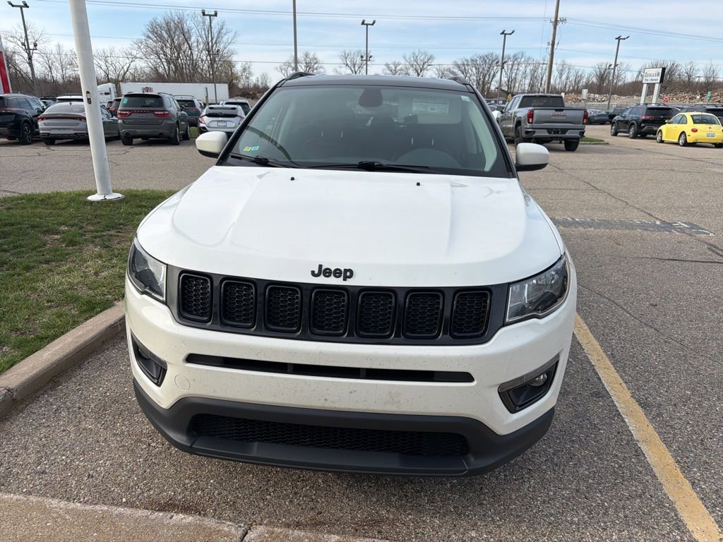Used 2018 Jeep Compass Latitude w/ Popular Equipment Group image 1