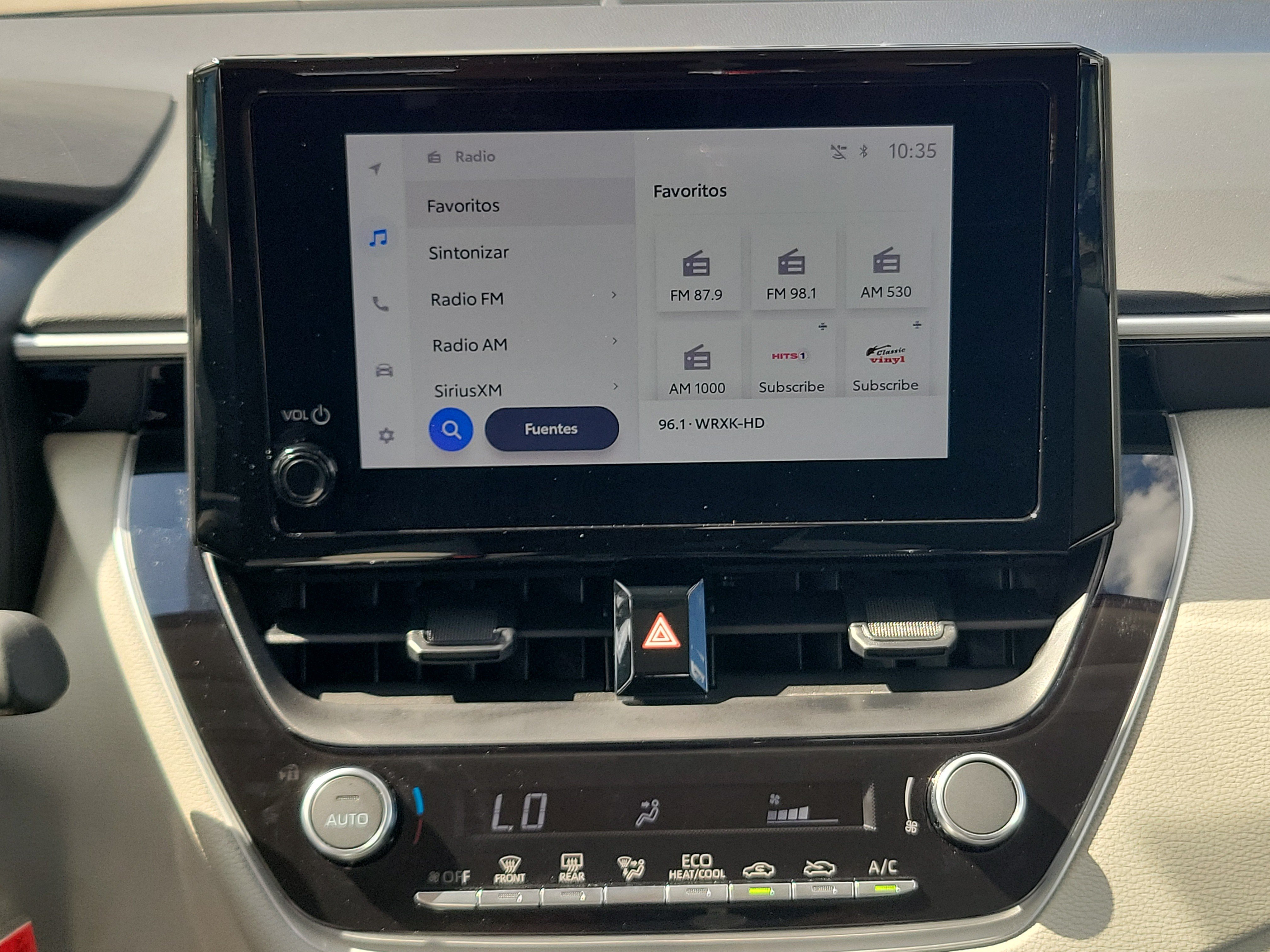 Used 2025 Toyota Corolla LE FWD image 21
