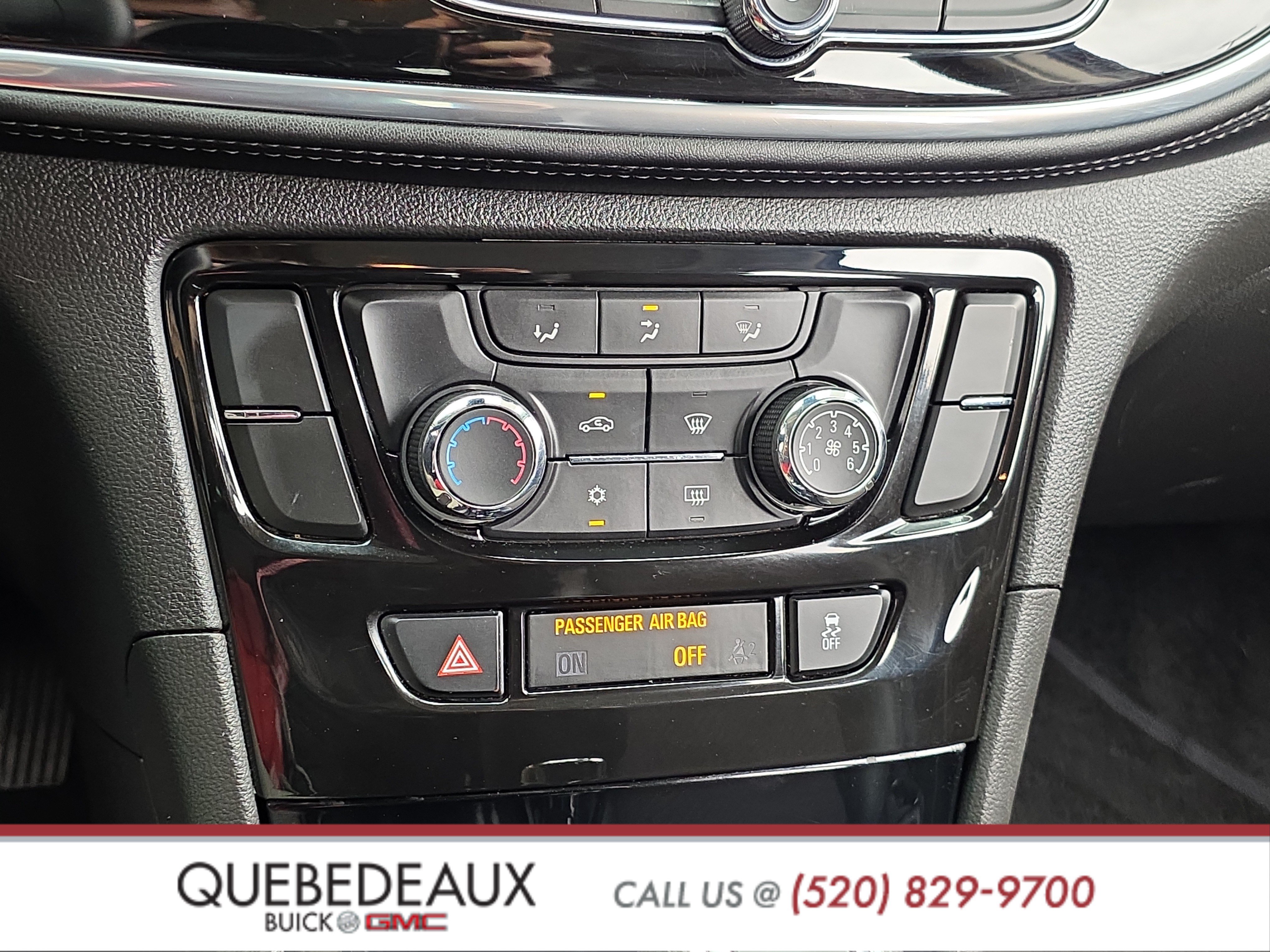 Used 2021 Buick Encore Preferred FWD image 19