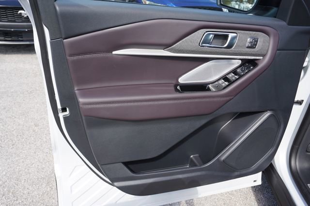 New 2026 Ford Explorer Platinum RWD image 34