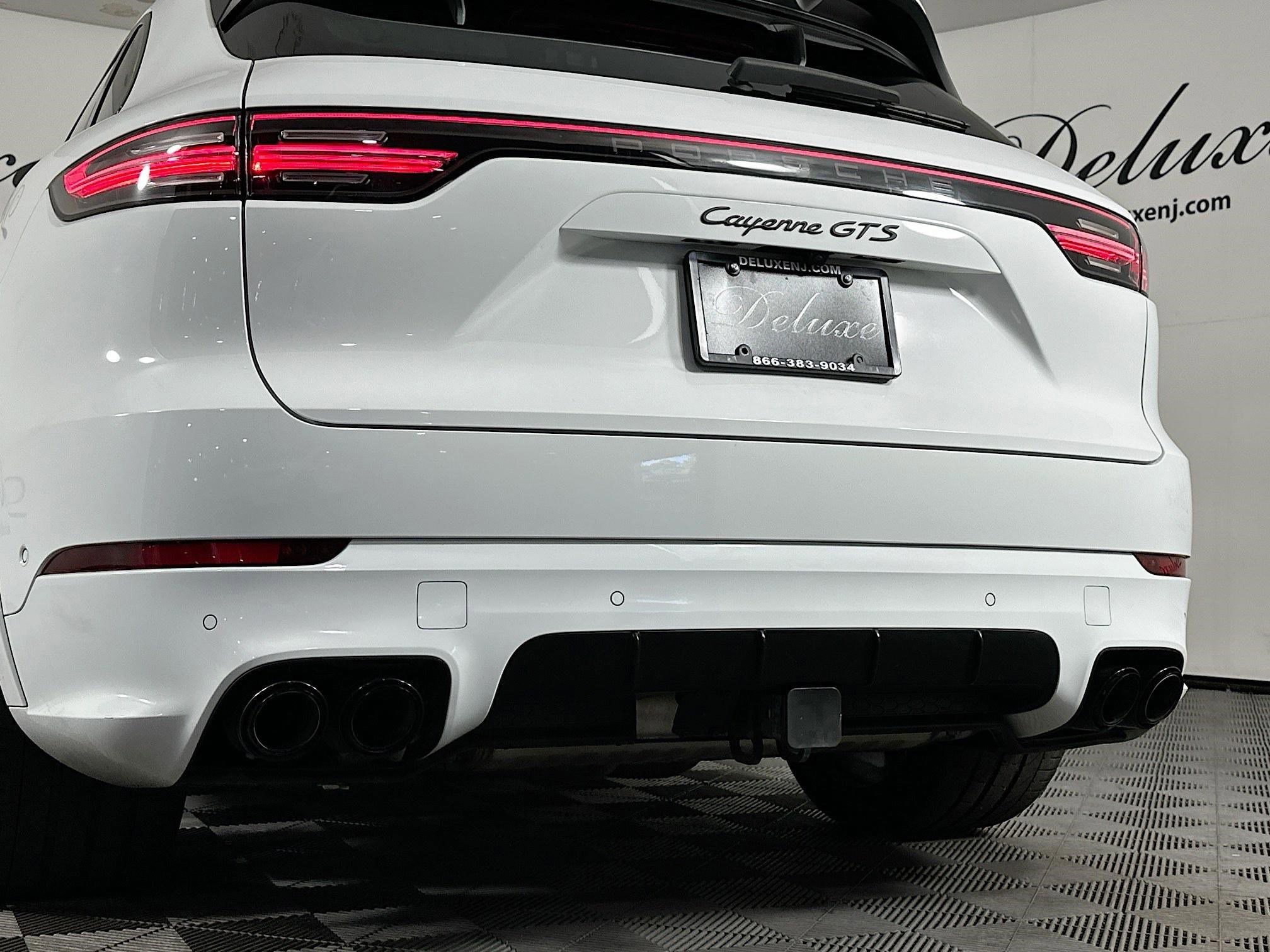 Used 2022 Porsche Cayenne GTS w/ Premium Package Plus AWD/4WD image 27