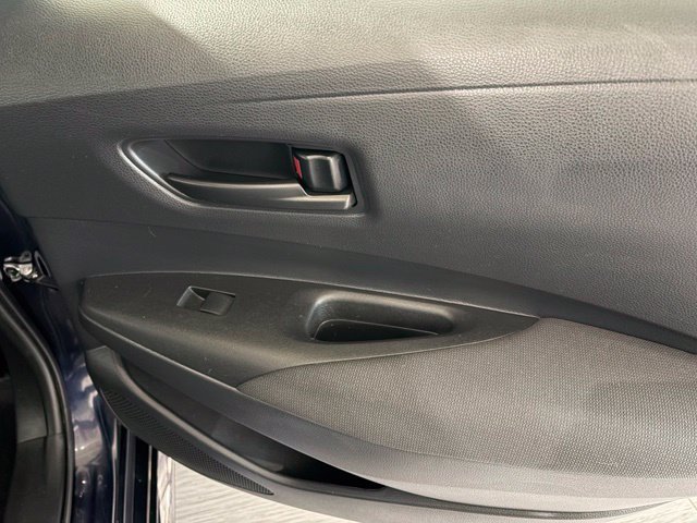 Used 2026 Toyota Corolla LE FWD image 12