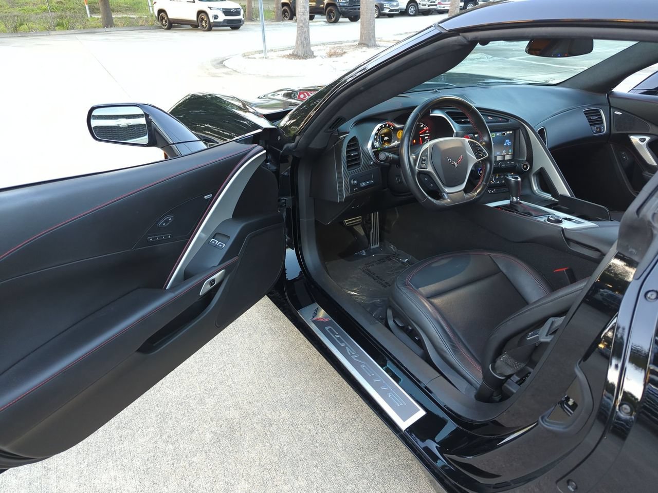 Certified 2019 Chevrolet Corvette Stingray Coupe RWD image 7
