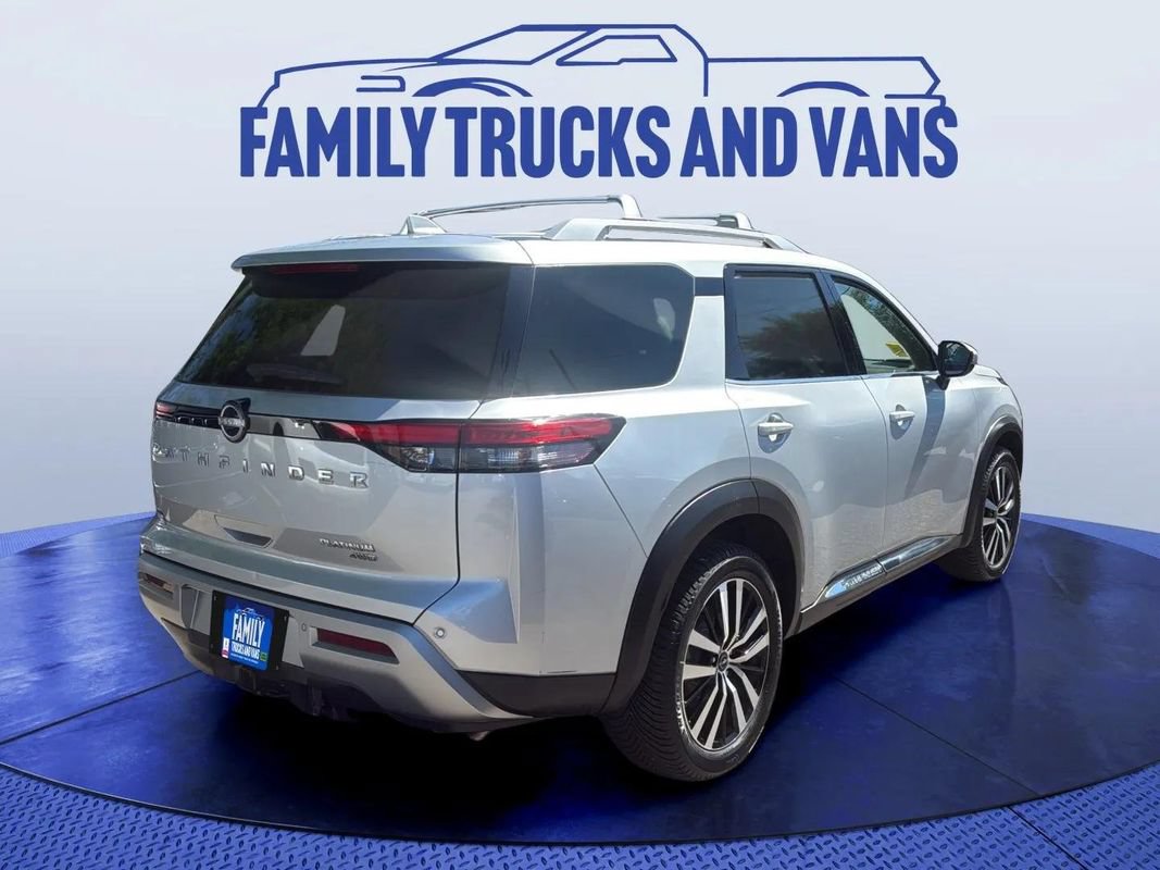 Used 2023 Nissan Pathfinder Platinum AWD/4WD image 5