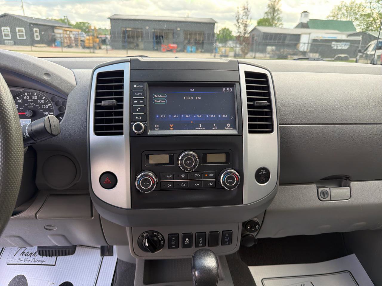 Used 2020 Nissan Frontier SV AWD/4WD image 11