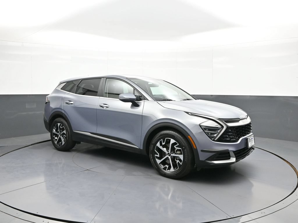 Certified 2024 Kia Sportage EX FWD image 4