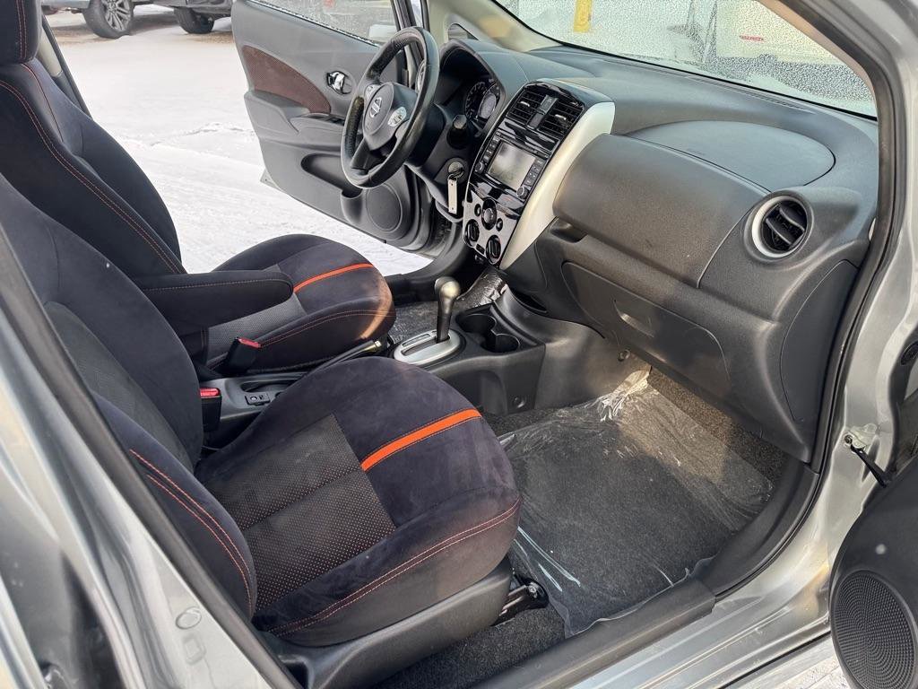 Used 2015 Nissan Versa Note SR w/ SR Tech Package image 30