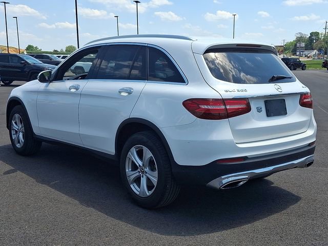 Used 2018 Mercedes-Benz GLC 300 4MATIC image 4