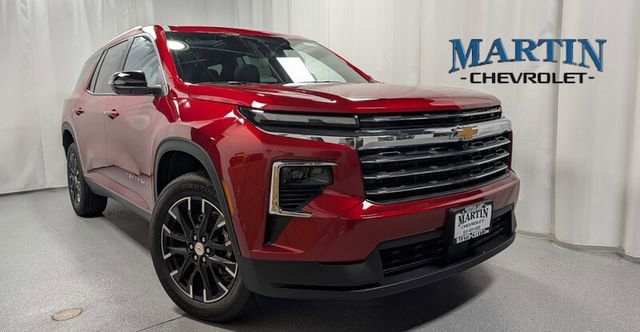 New 2026 Chevrolet Traverse LT AWD/4WD image 1