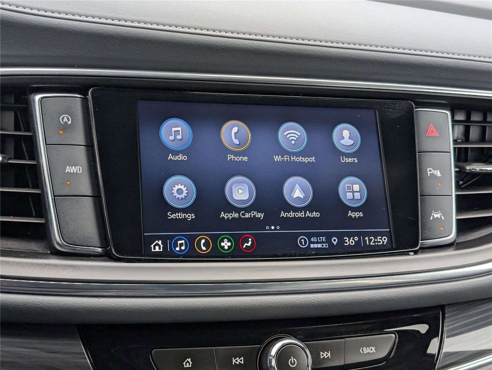 Used 2022 Buick Enclave Essence image 30