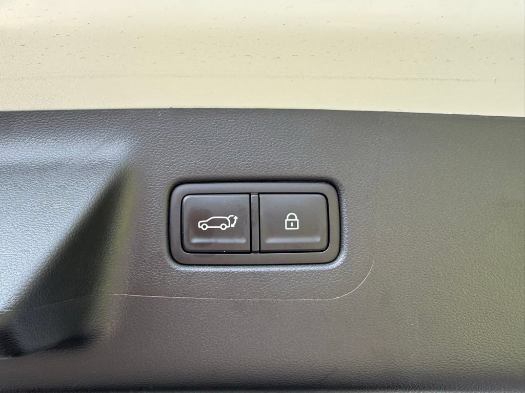 Certified 2026 Hyundai Santa Fe SE AWD/4WD image 11