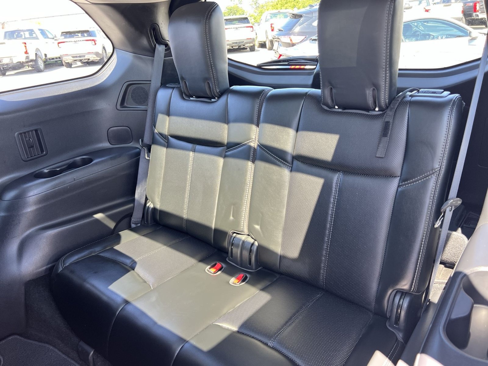 Used 2017 Nissan Pathfinder Platinum w/ Cargo Package AWD/4WD image 26