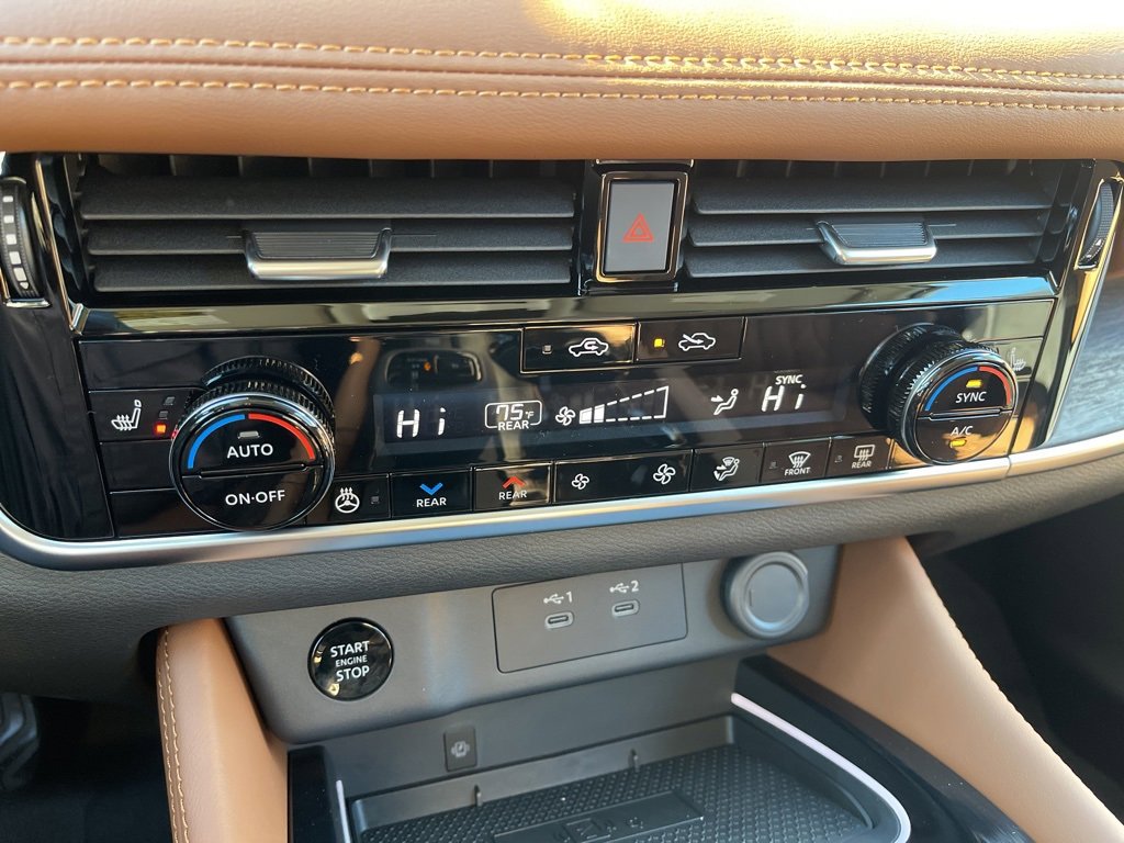 New 2026 Nissan Rogue Platinum image 10