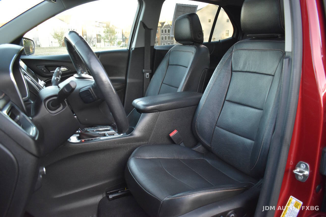 Used 2018 Chevrolet Equinox Premier AWD/4WD image 13
