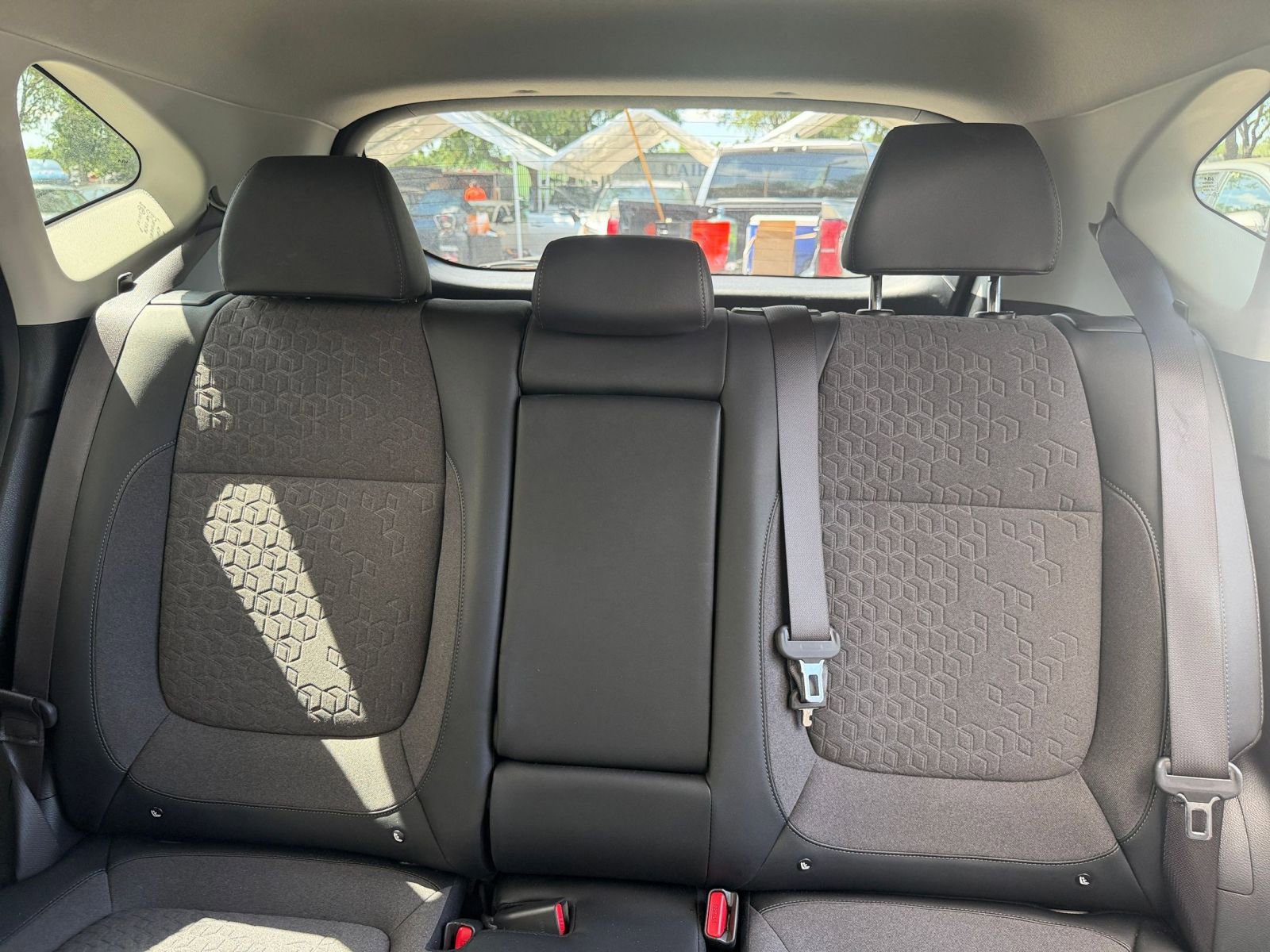 Used 2025 Kia Seltos S FWD image 38