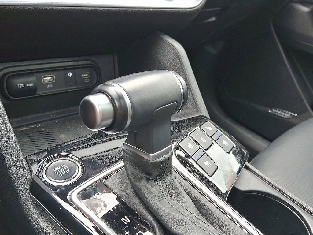 Certified 2024 Kia Sportage SX image 4