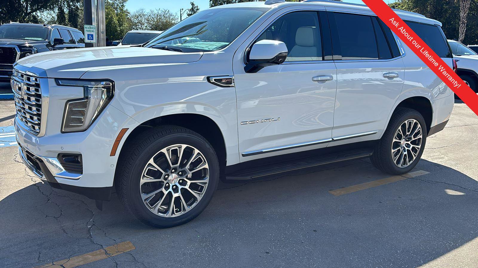 New 2026 GMC Yukon Denali w/ Advanced Technology Package image 3