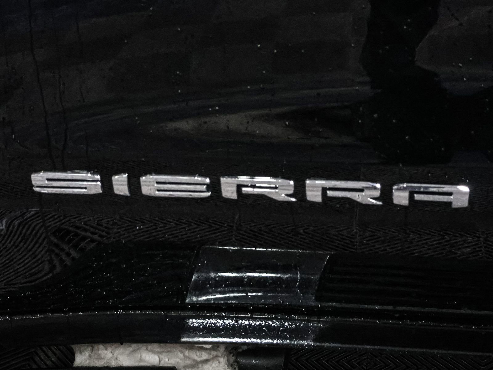 New 2026 GMC Sierra 1500 SLT w/ SLT Premium Plus Package image 18