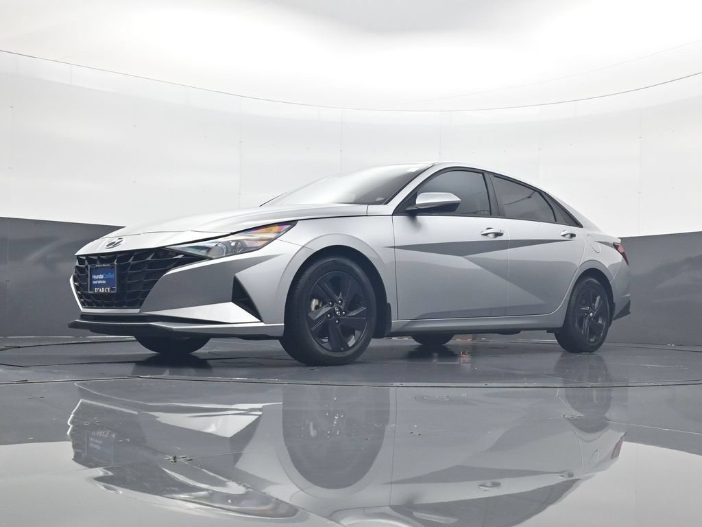 Certified 2022 Hyundai Elantra SEL FWD image 22