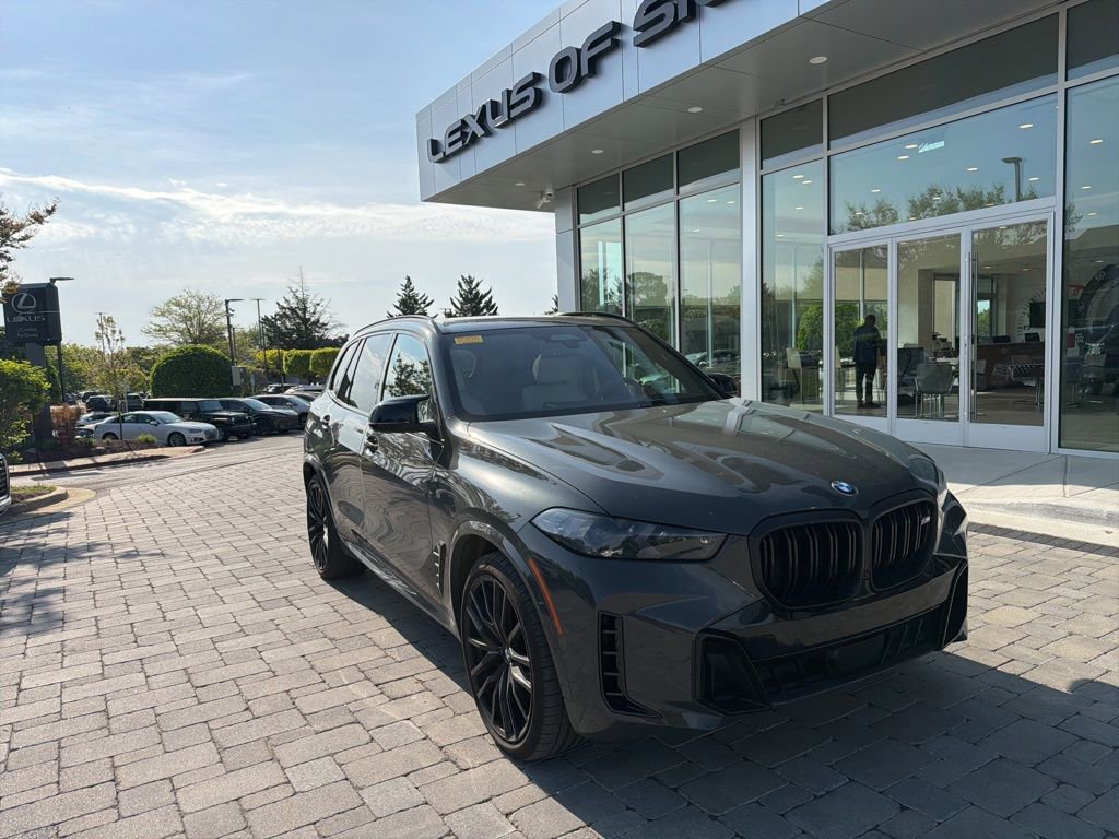 Used 2025 BMW X5 M60i image 2