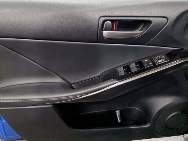 Used 2021 Lexus IS 300 AWD w/ Comfort Package image 10