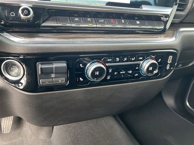 Certified 2025 GMC Sierra 1500 Elevation image 28