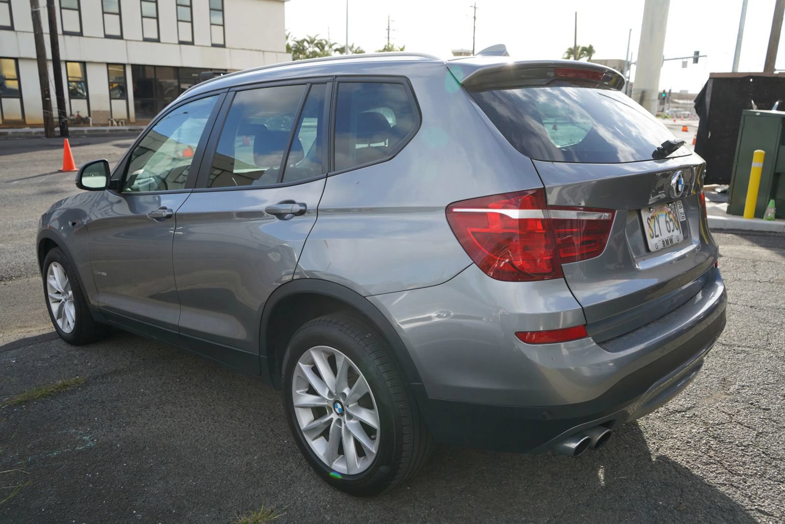 Used 2017 BMW X3 sDrive28i RWD image 23