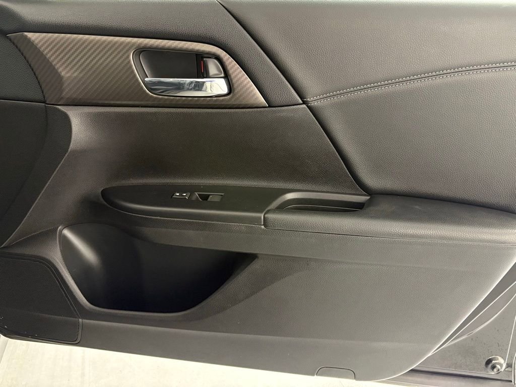 Used 2016 Honda Accord Sport image 35