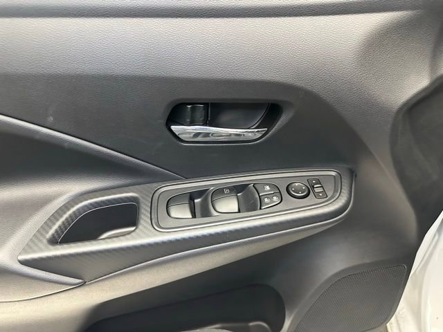 New 2025 Nissan Versa SV w/ Trunk Package FWD image 22