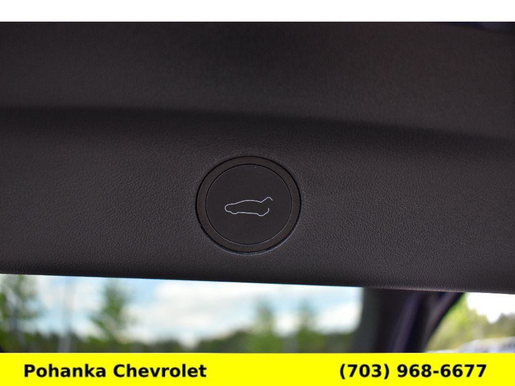 Used 2025 Tesla Model Y Long Range AWD/4WD image 25