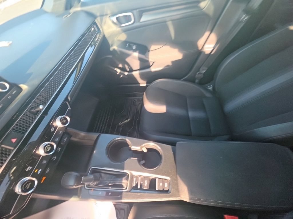 Used 2025 Honda Civic Sport image 22