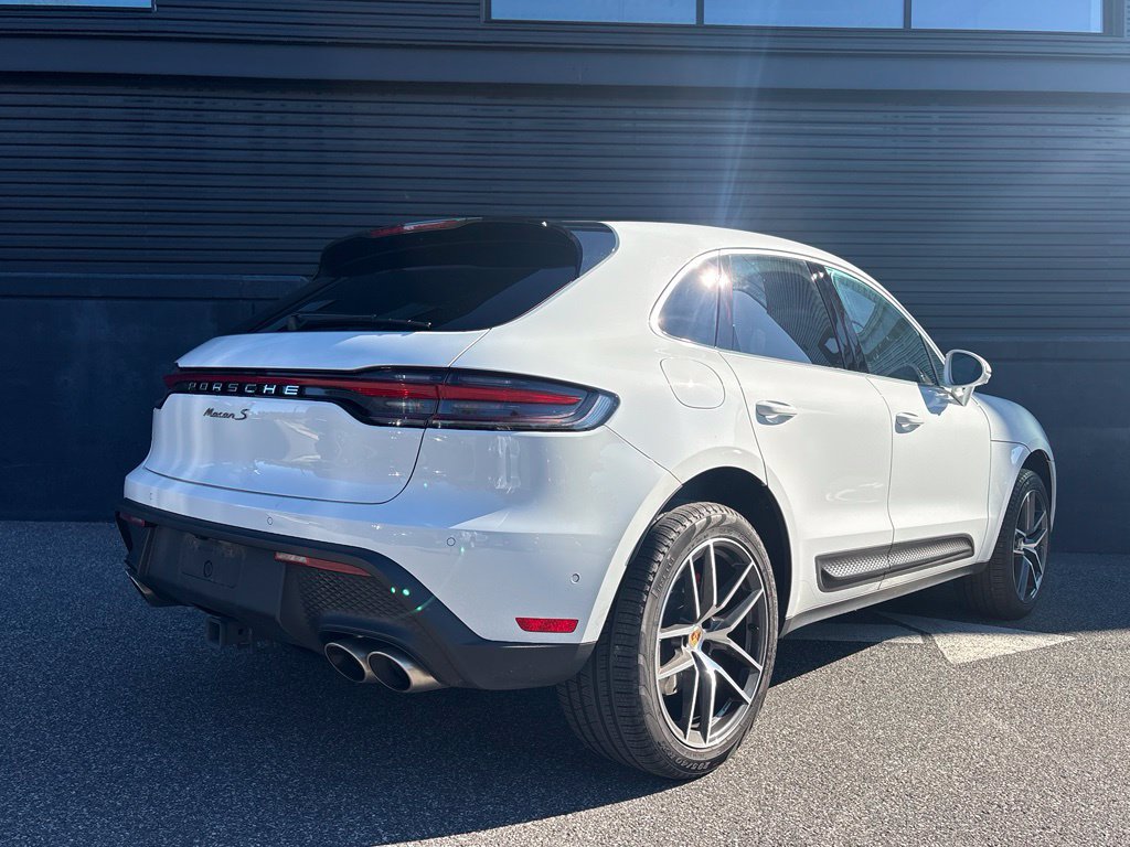 Certified 2023 Porsche Macan S AWD/4WD image 10