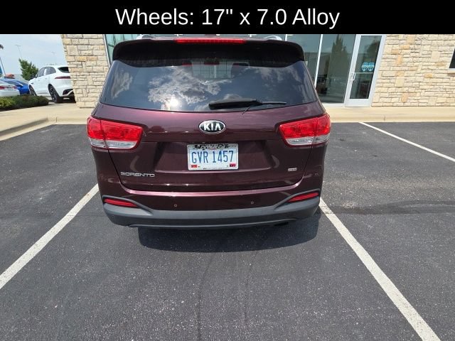 Used 2016 Kia Sorento AWD w/ LX Convenience Package image 11