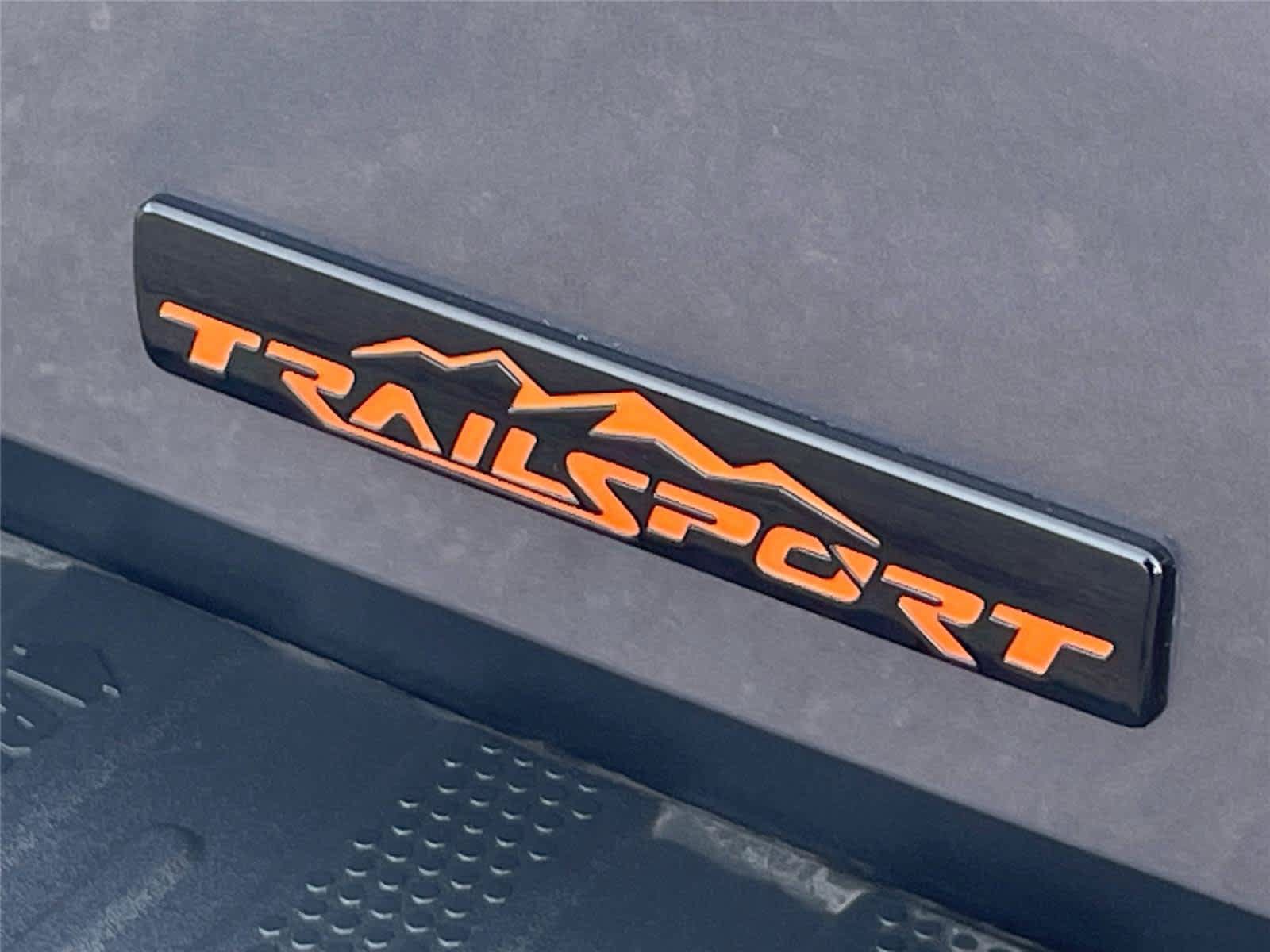 Used 2024 Honda Ridgeline TrailSport image 10