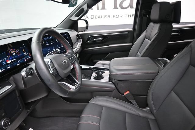 Certified 2026 Chevrolet Suburban RST w/ RST Capability Package AWD/4WD image 16
