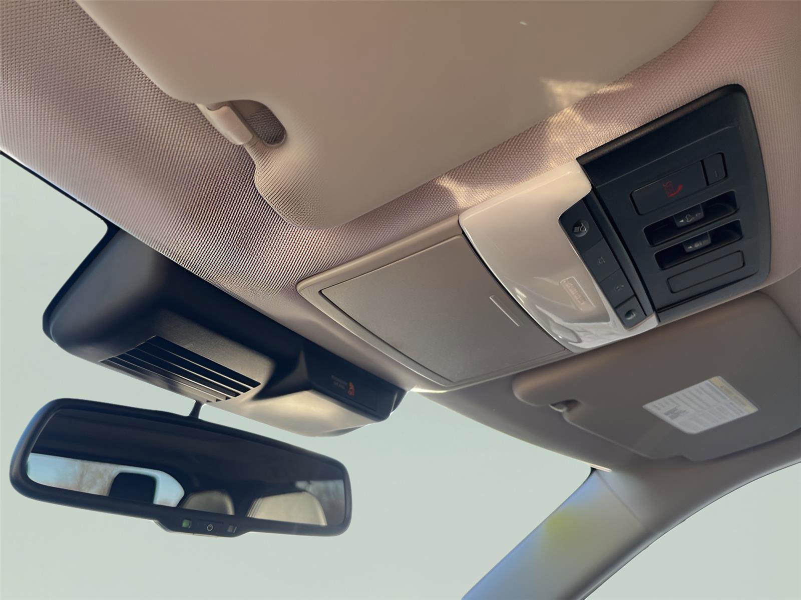 Used 2023 Mitsubishi Outlander SEL image 20