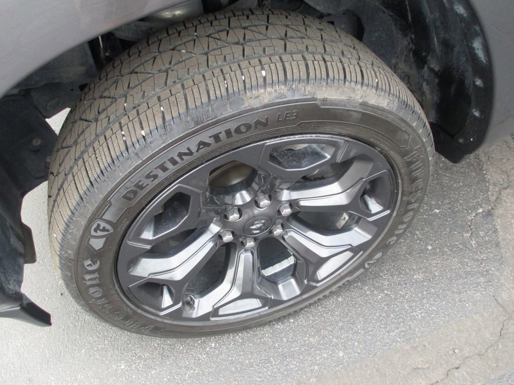 Used 2022 RAM 1500 Limited w/ Night Edition AWD/4WD image 14