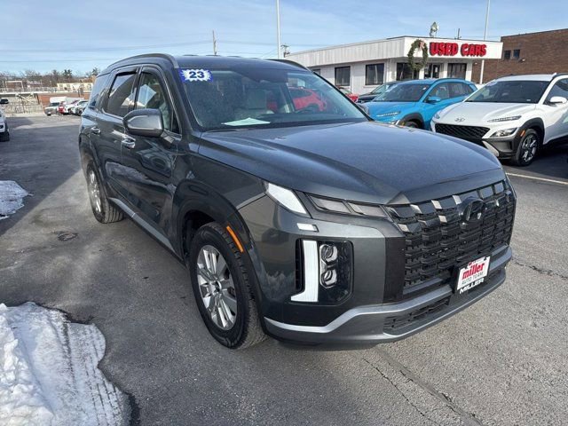 Used 2023 Hyundai Palisade SEL AWD/4WD image 3