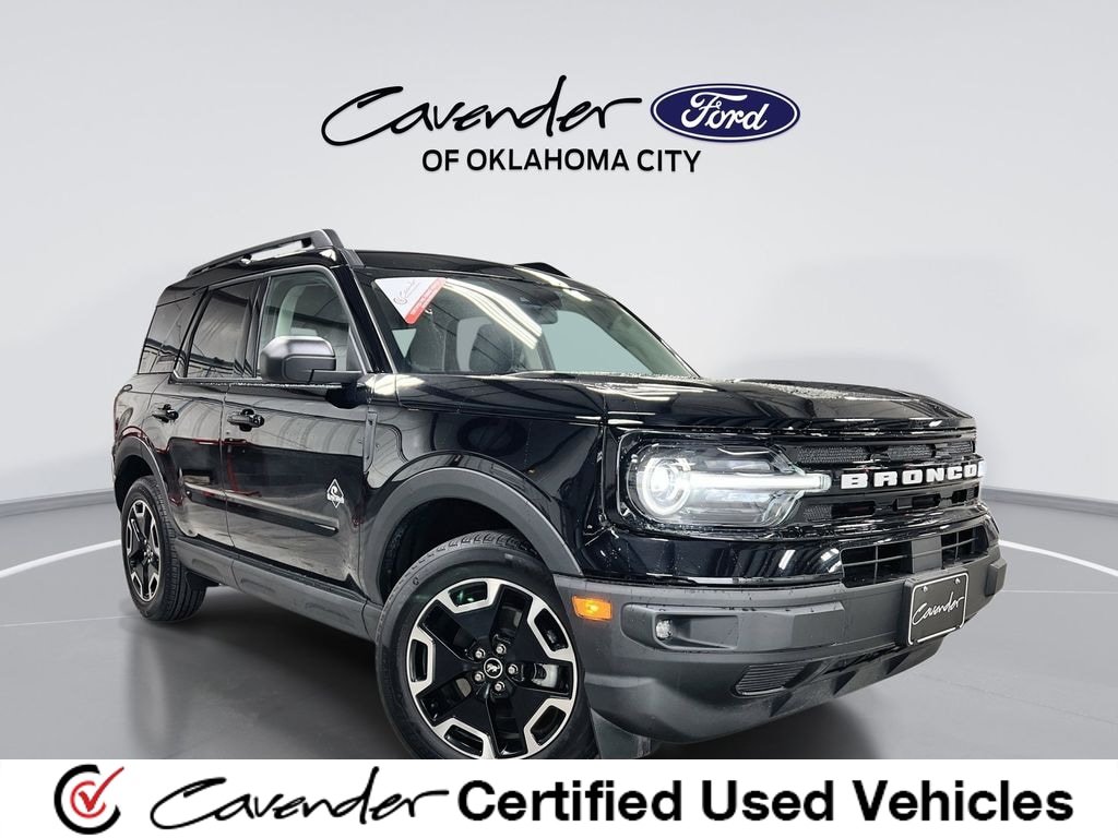 Used 2024 Ford Bronco Sport Outer Banks w/ Tech Package AWD/4WD image 1