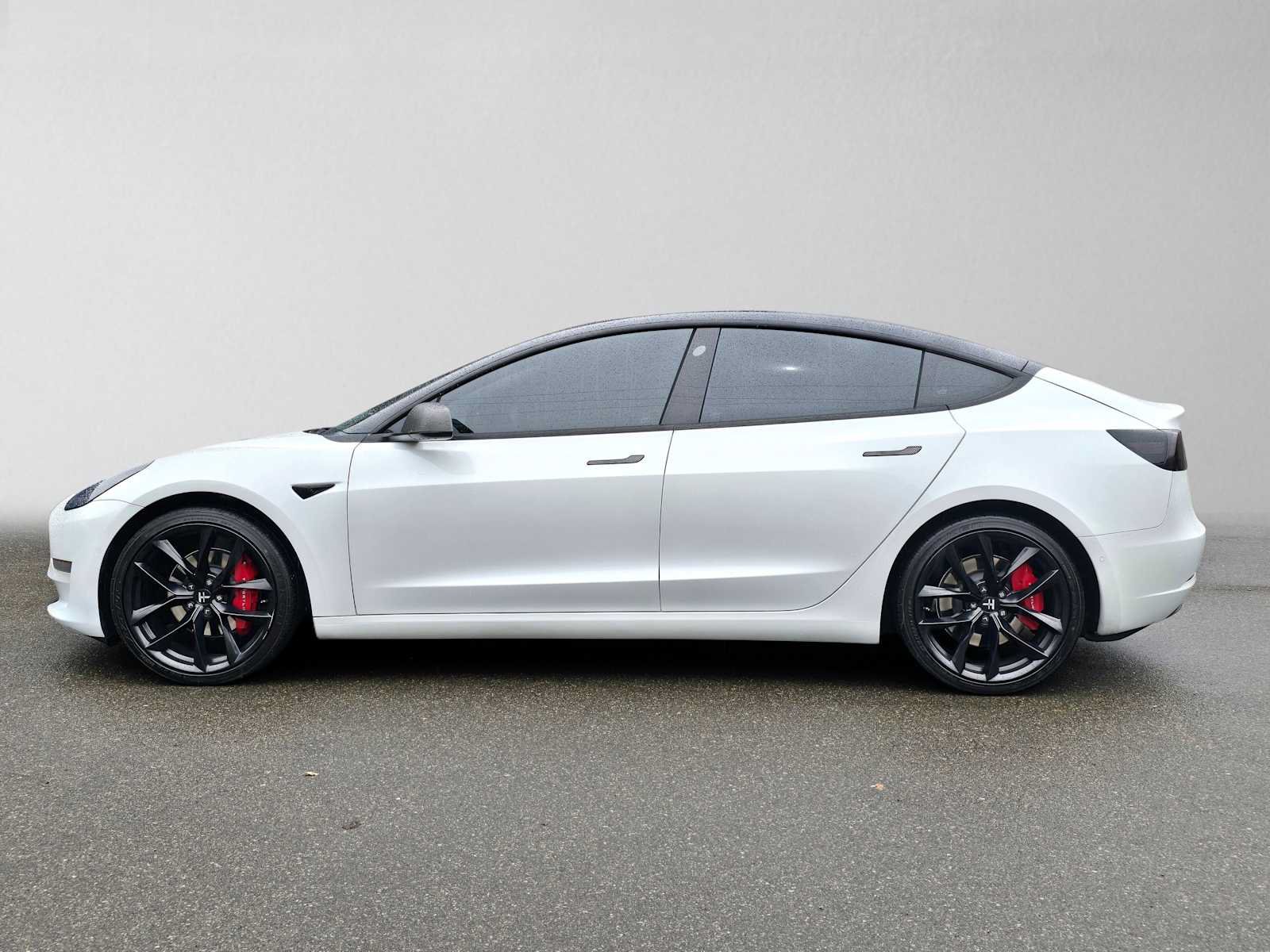 Used 2021 Tesla Model 3 Standard Range Plus RWD image 4