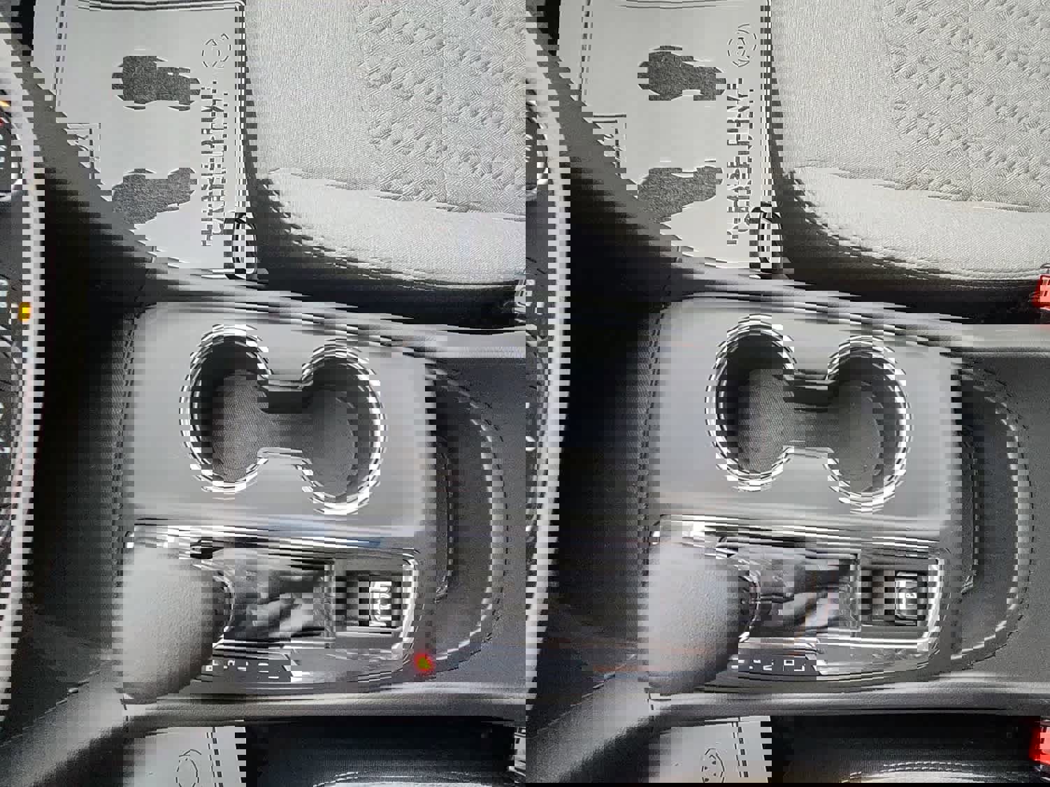 Used 2023 Chevrolet Equinox LS w/ LS Convenience Package image 21