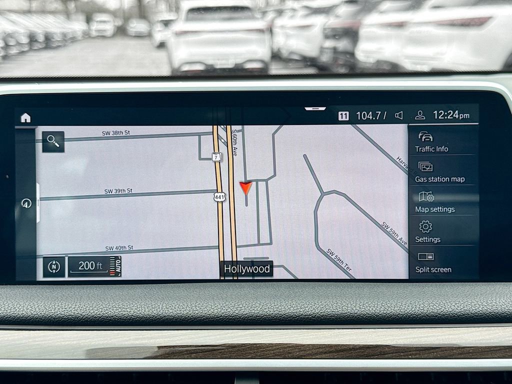 Used 2022 BMW 740i xDrive w/ Luxury Rear Seating Package image 14