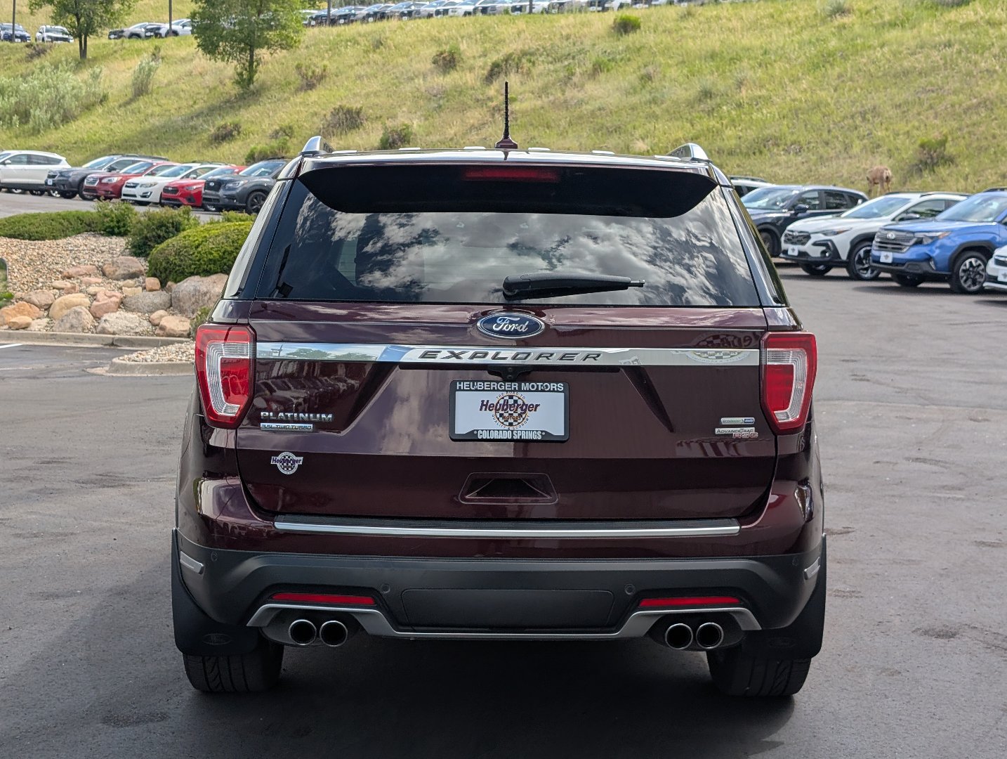 Used 2018 Ford Explorer Platinum AWD/4WD image 6